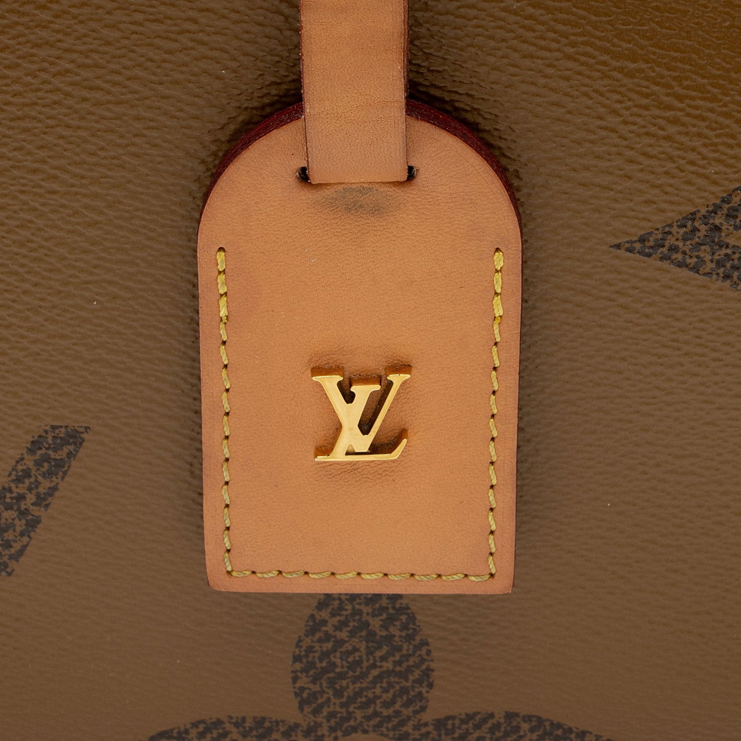 Louis Vuitton Giant Reverse Monogram Canvas Boite Chapeau Souple MM Shoulder Bag