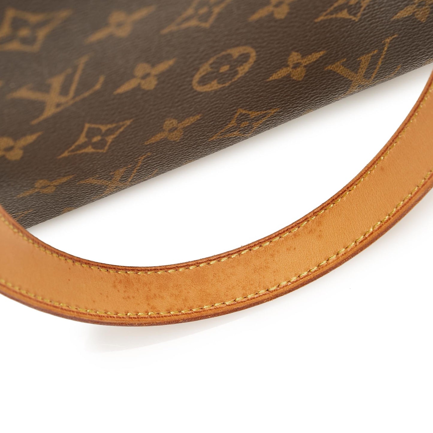 Louis Vuitton Monogram Luco (SHG-34569)