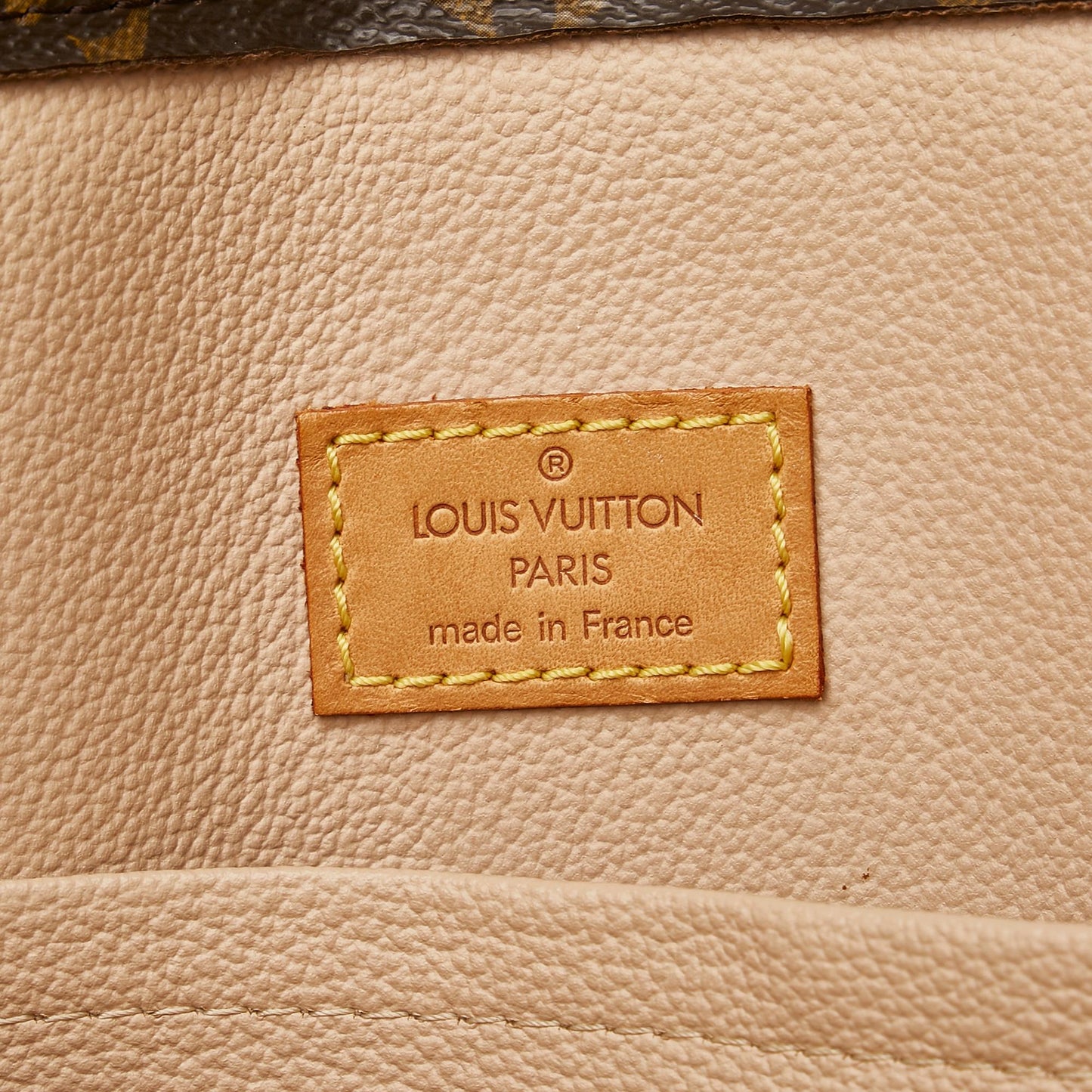 Louis Vuitton Monogram Sac Plat (SHG-YMNWDG)