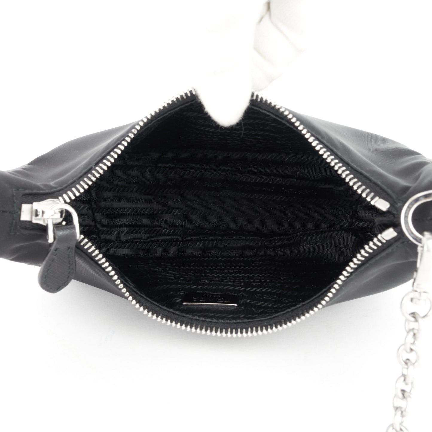 Re-Edition 2005 Tessuto Nylon Crossbody Bag