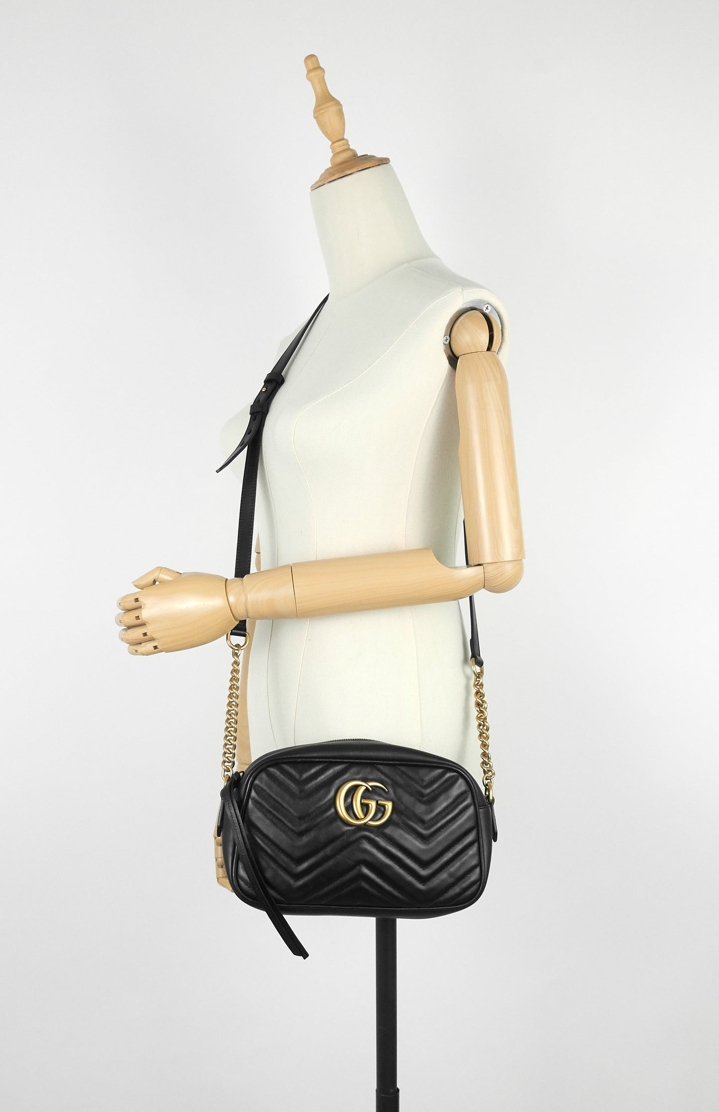 GG Marmont Small Matelassé Calfskin Shoulder Bag