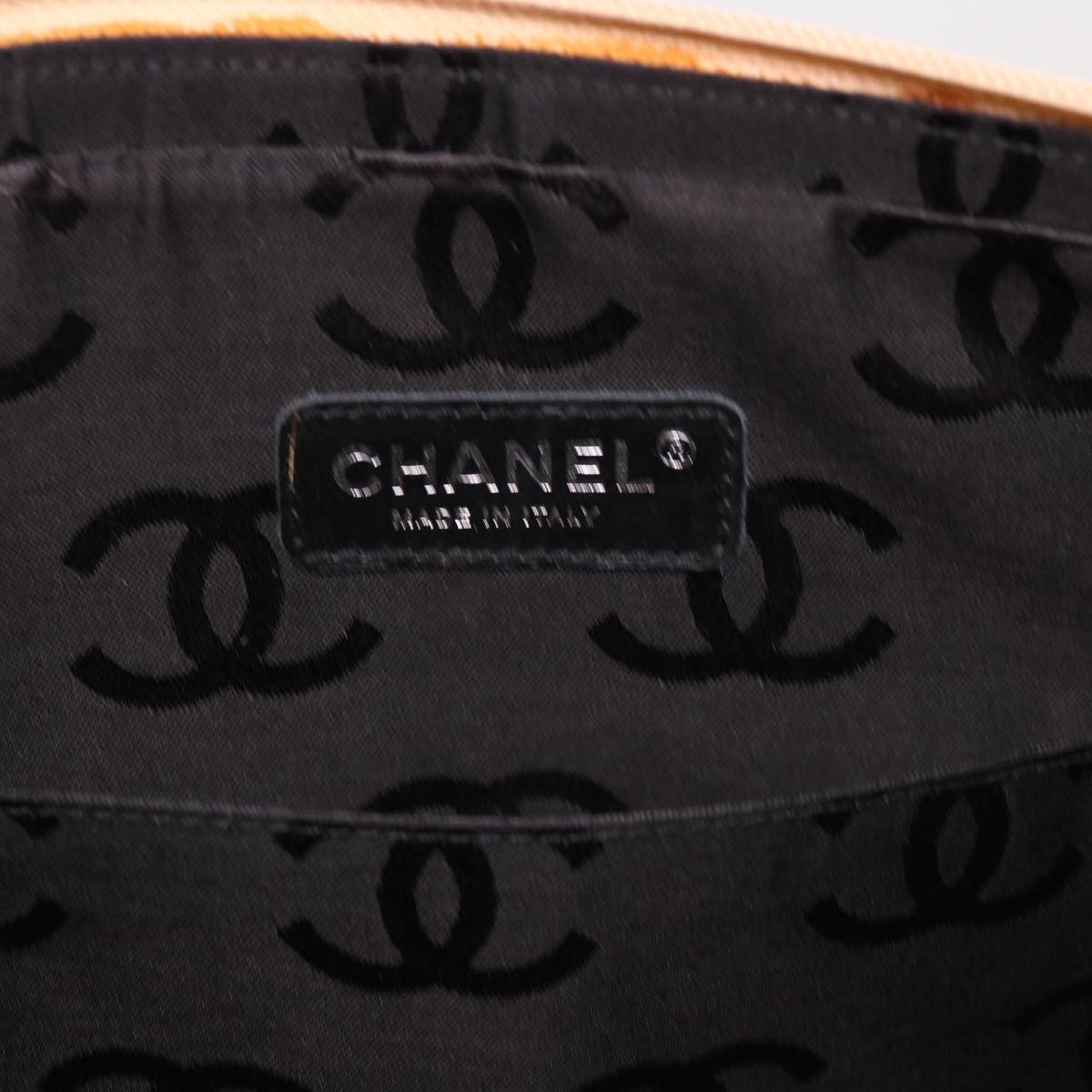 CHANEL Cambon Line Shoulder Bag Caviar Skin Beige CC Auth am4027