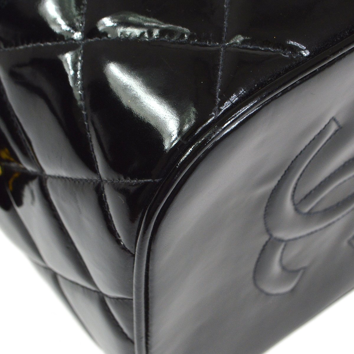 CHANEL 1995 Vanity Handbag Black Patent Leather ao34395