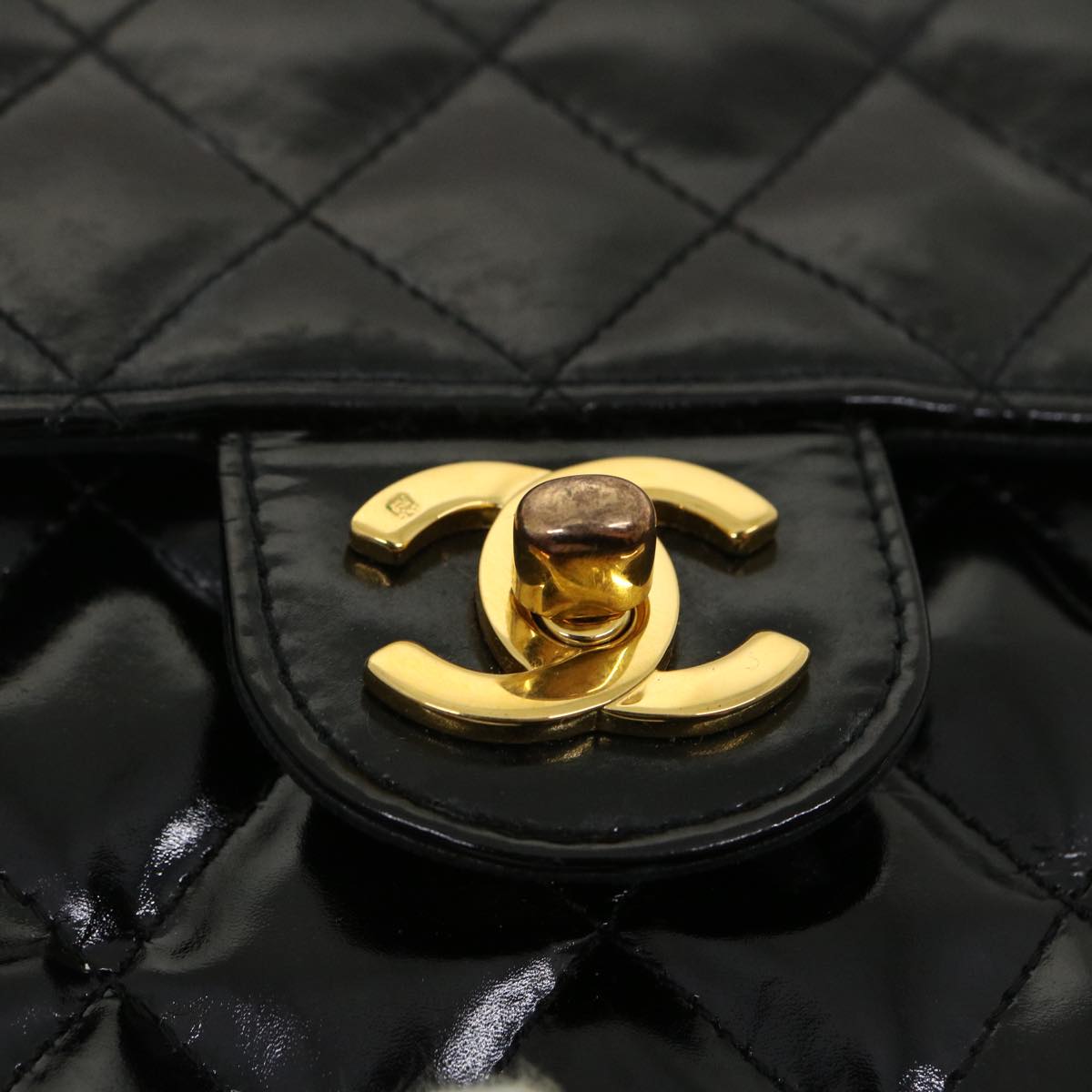 CHANEL Mini Matelasse Chain Flap Shoulder Bag Enamel Black Gold CC Auth ar6839A