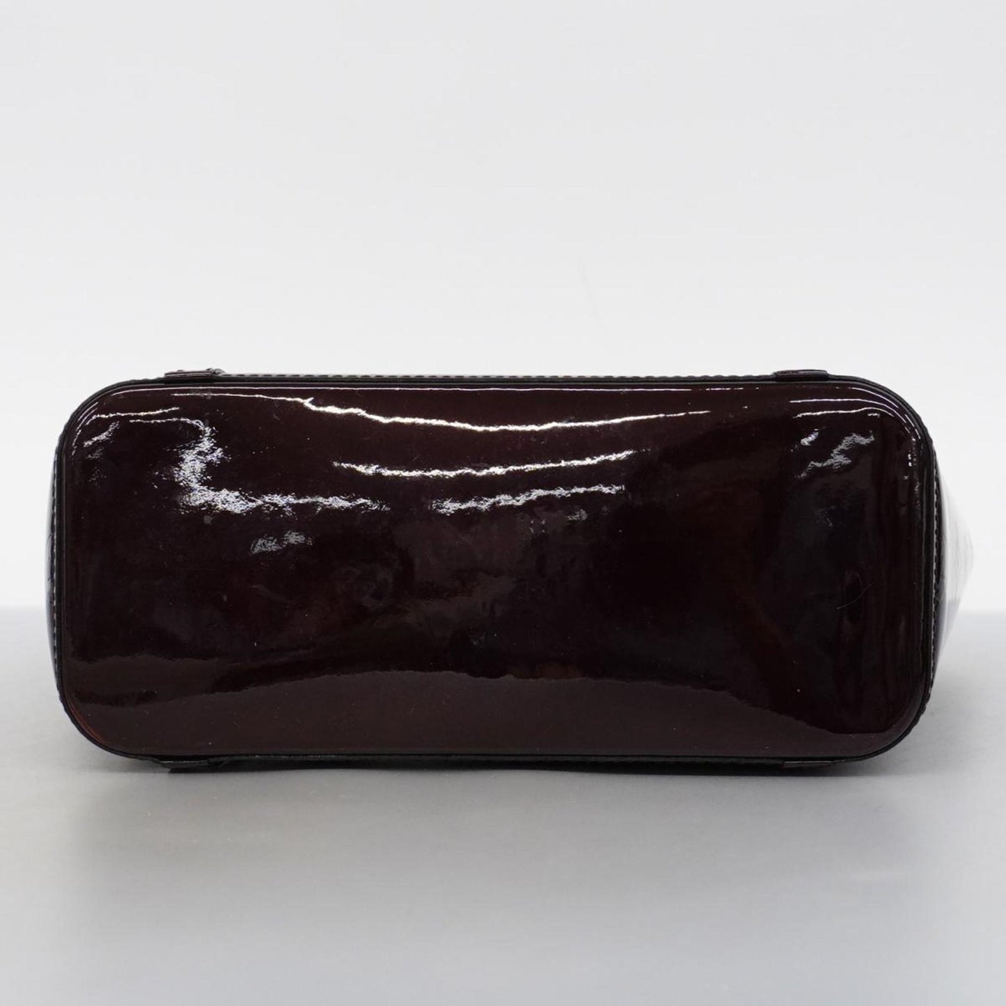 Louis Vuitton Avalon  Patent Leather Shoulder Bag ()