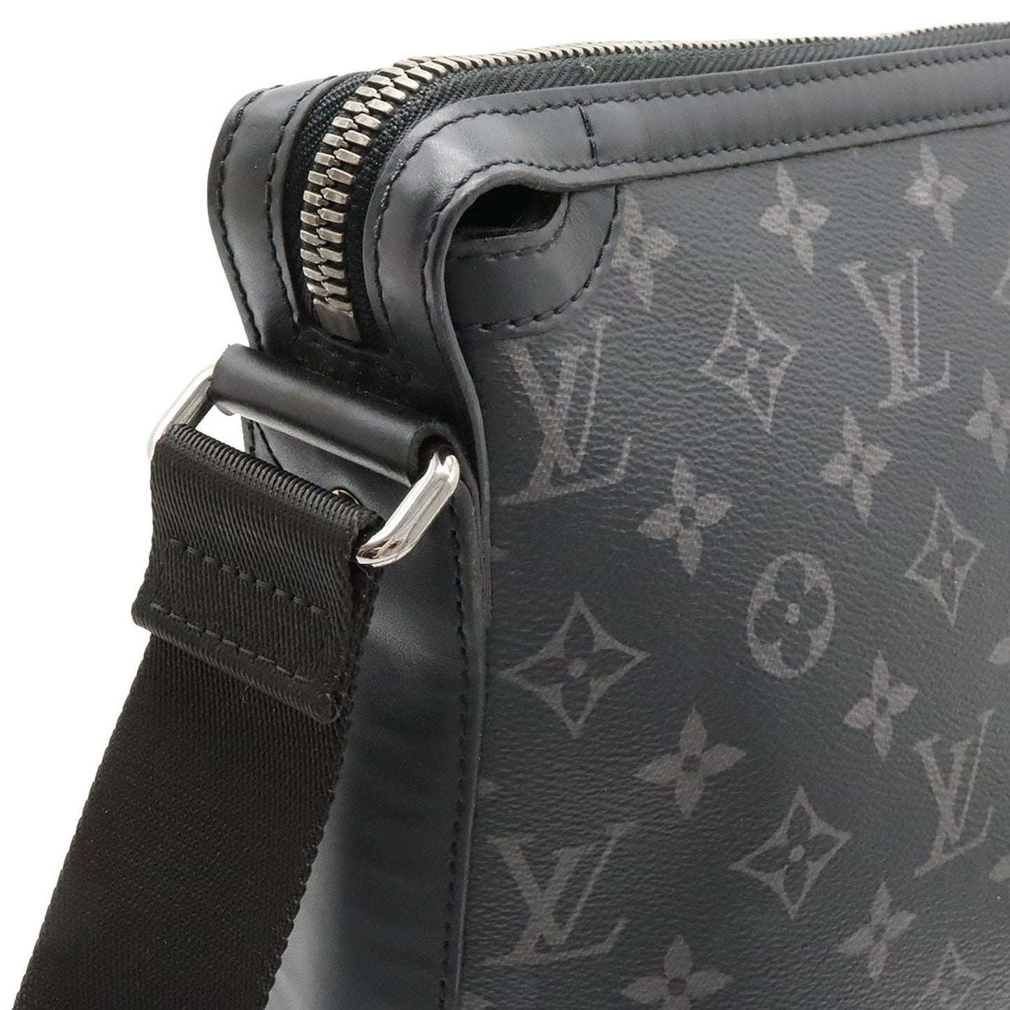 Louis Vuitton Odyssey  Canvas Shoulder Bag ()