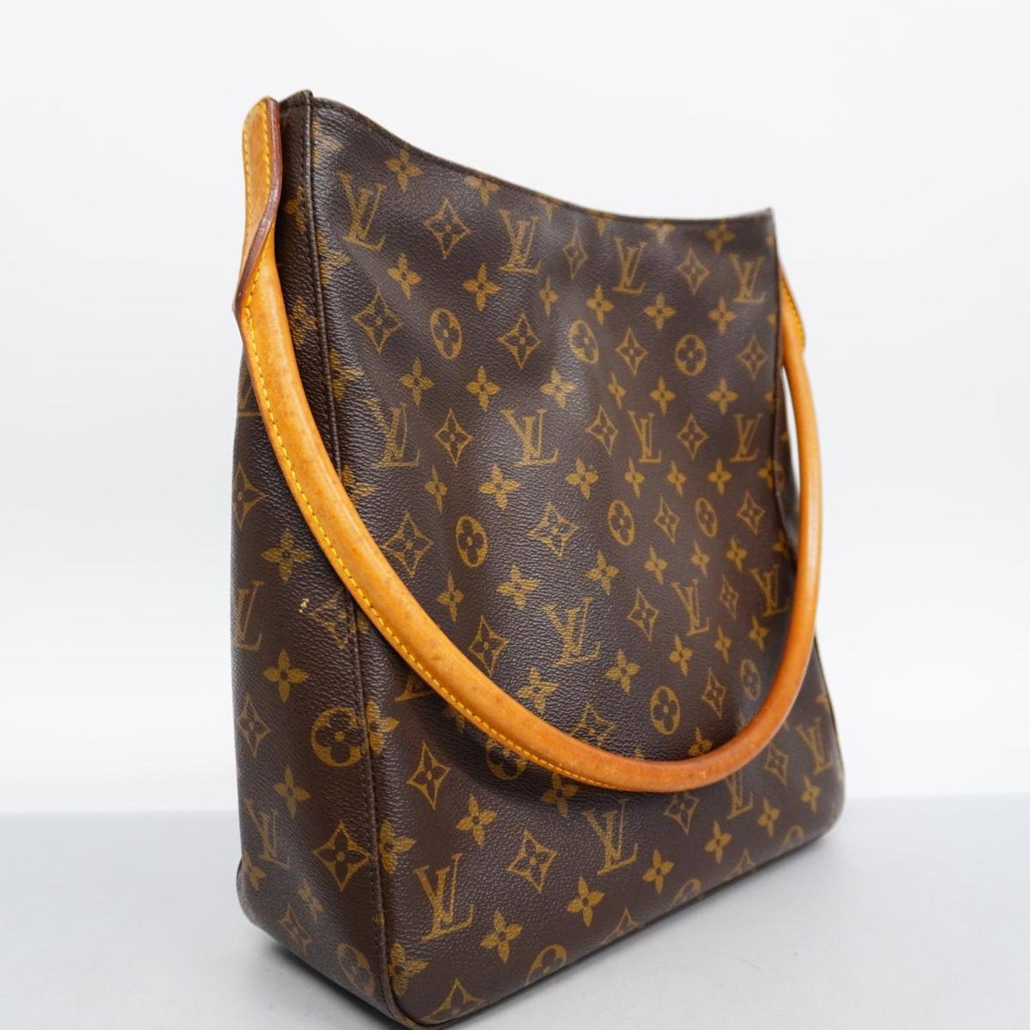 Louis Vuitton Looping Gm  Canvas Shoulder Bag ()