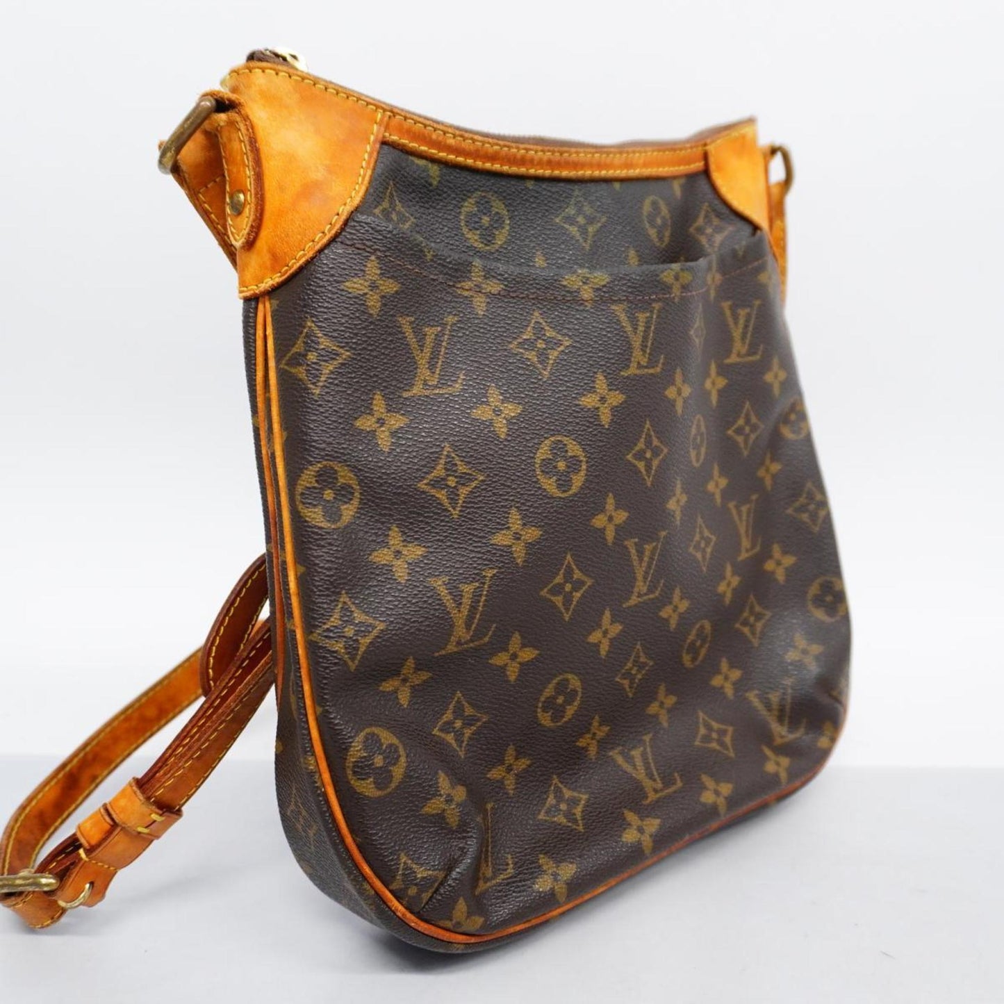 Louis Vuitton Odéon  Canvas Shoulder Bag ()