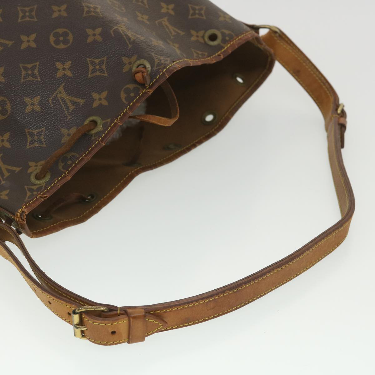 LOUIS VUITTON Monogram Noe Shoulder Bag M42224 LV  bs4470