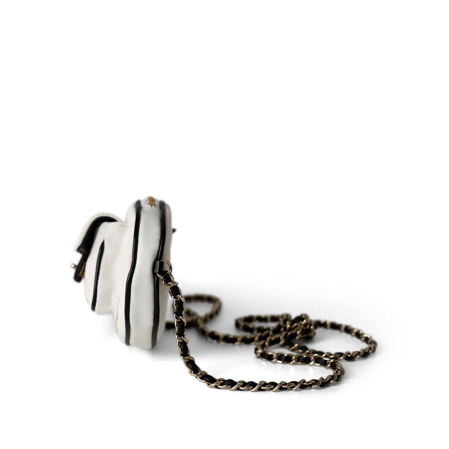 23C Tennis Racket Mirror Vanity Clutch with Chain White & Black W/ LGHW