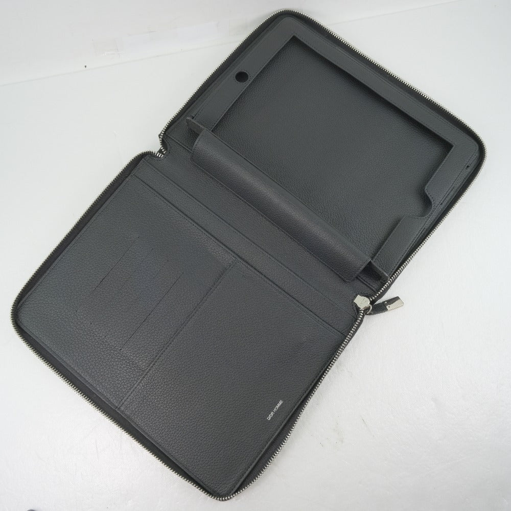 Dior -- Leather Clutch Bag ()
