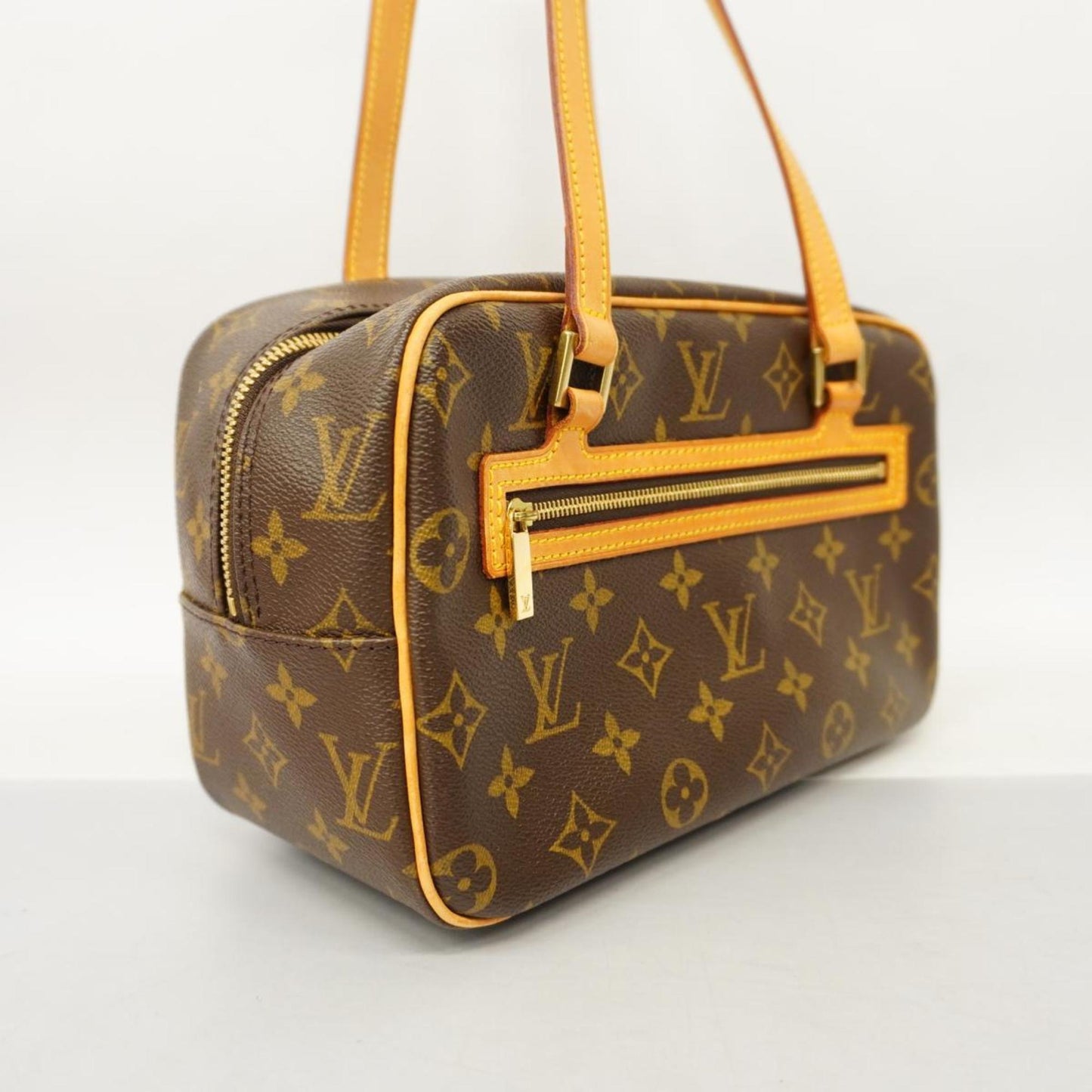 Louis Vuitton Cité  Canvas Shoulder Bag ()