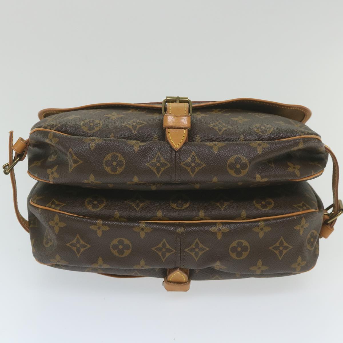 Louis Vuitton Saumur  Canvas Shoulder Bag ()