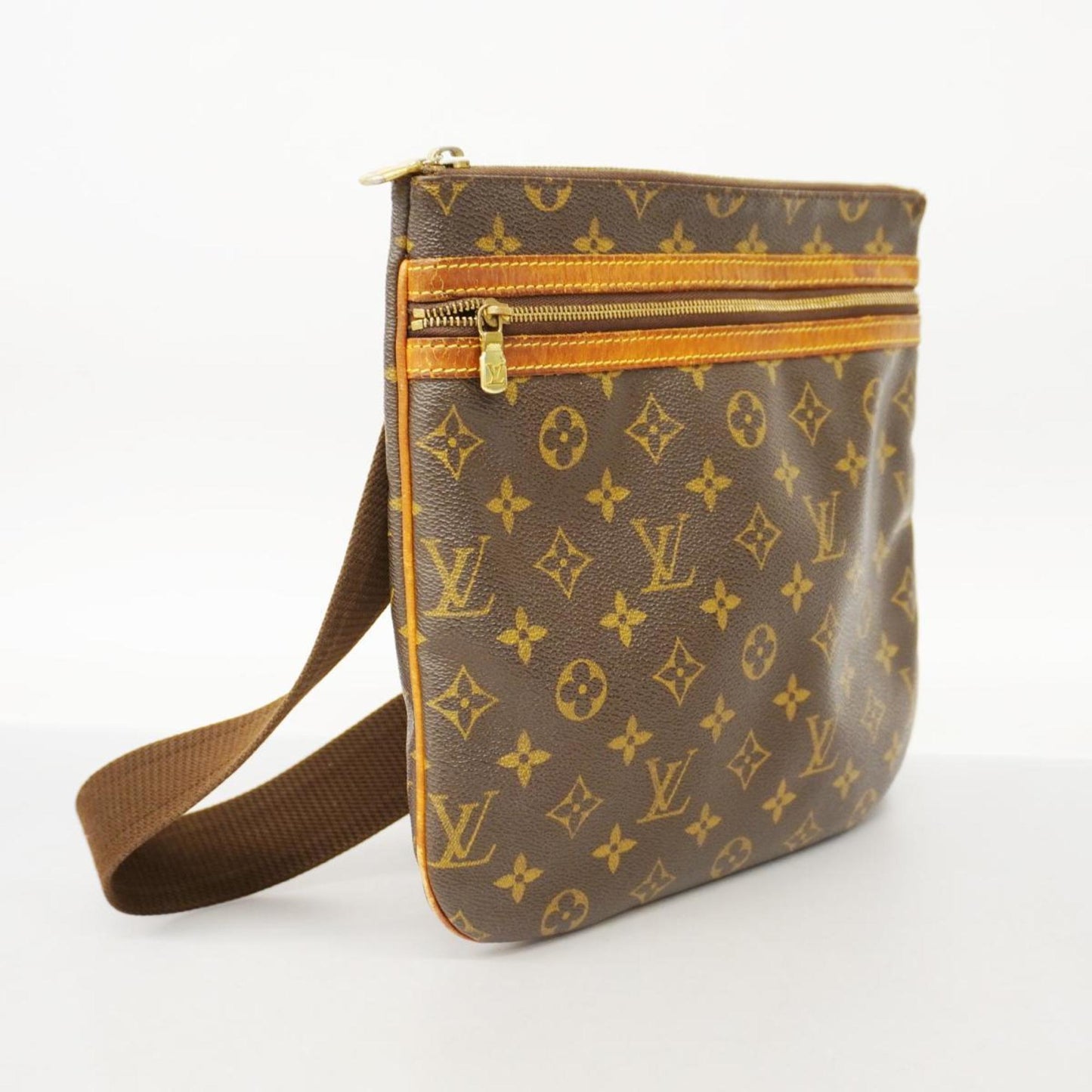 Louis Vuitton Bosphore  Canvas Shoulder Bag ()