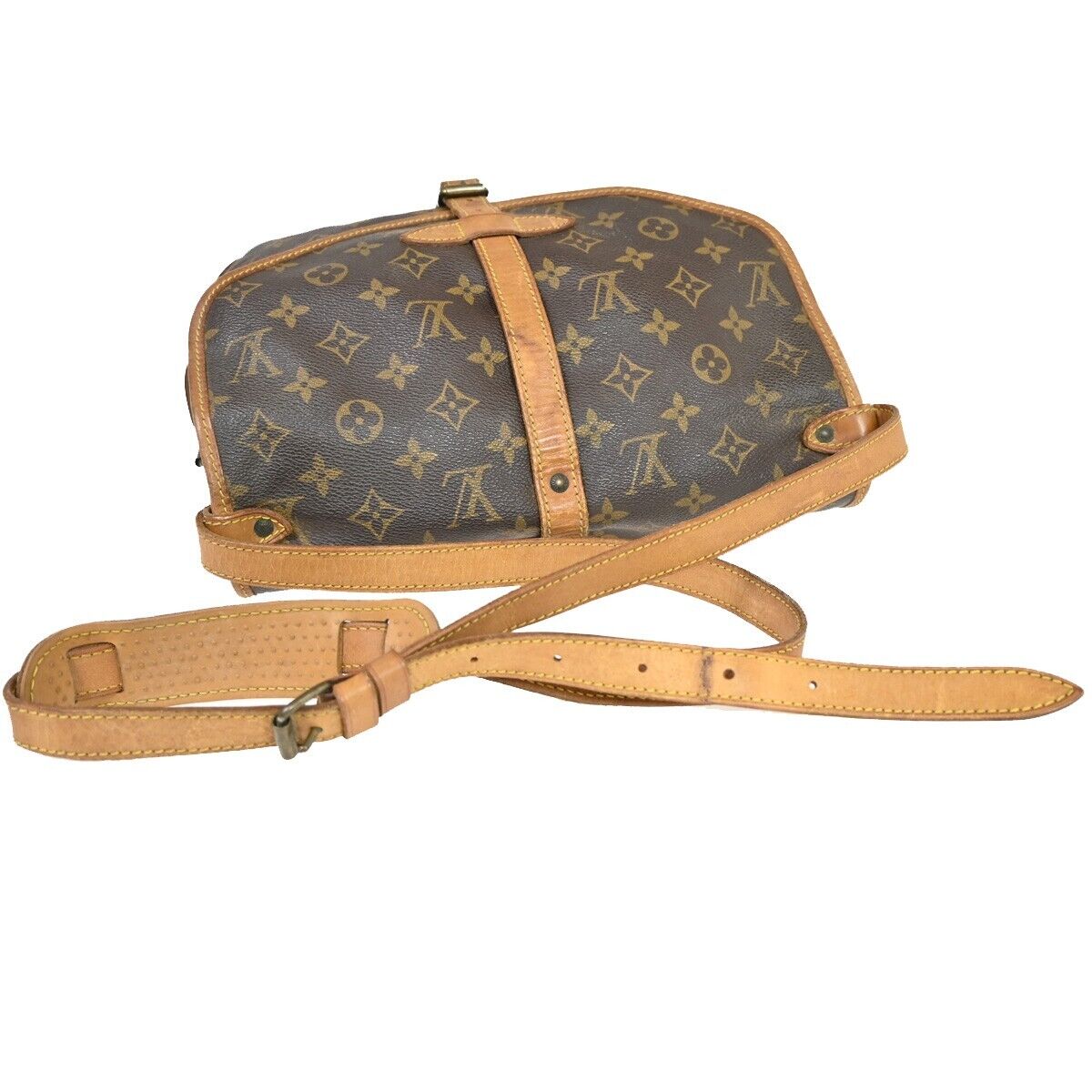 Louis Vuitton Saumur 30  Canvas Shoulder Bag ()