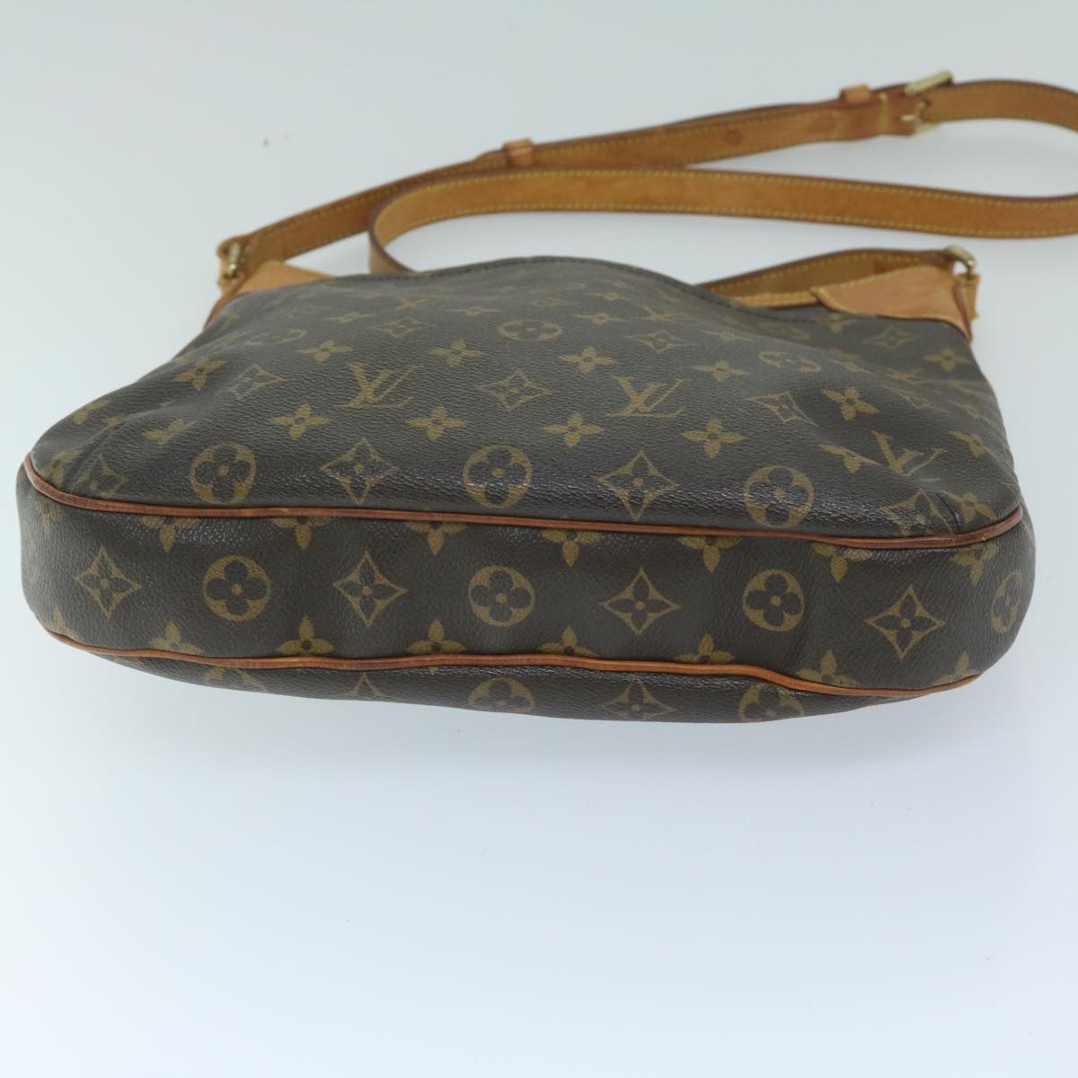 Louis Vuitton Odéon  Canvas Shoulder Bag ()