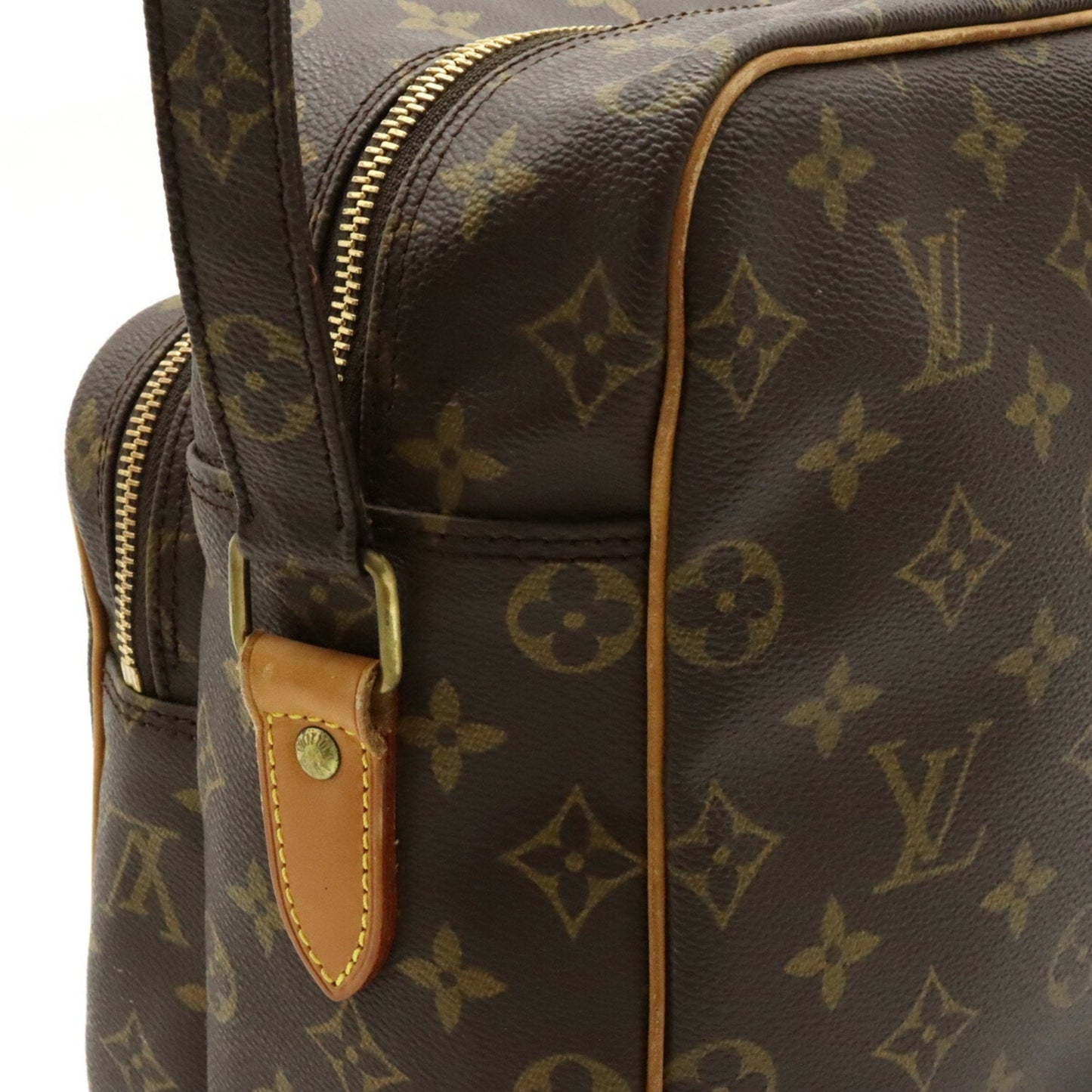 Louis Vuitton Nile  Canvas Shoulder Bag ()