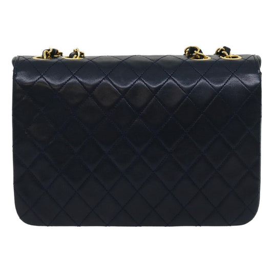 CHANEL Matelasse Chain Flap Shoulder Bag Lamb Skin Navy Gold CC Auth am2602gA