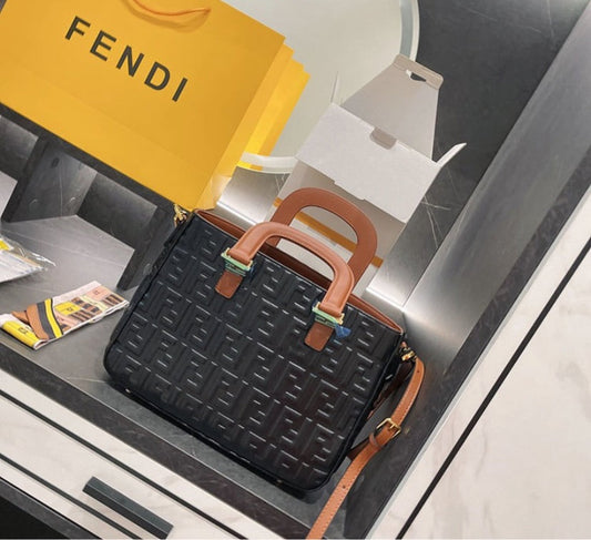 New Fendi shoulder handbag