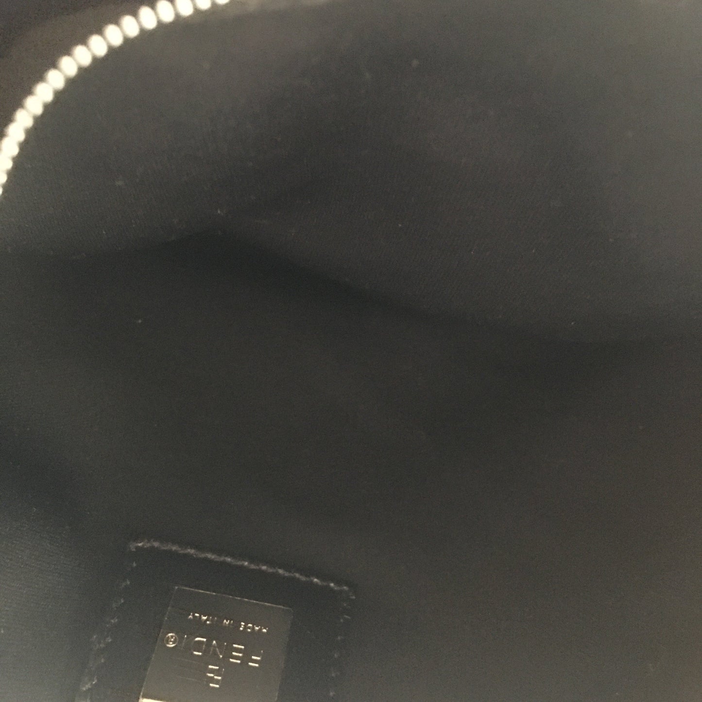 FENDI Shoulder Bag in Black Fabric