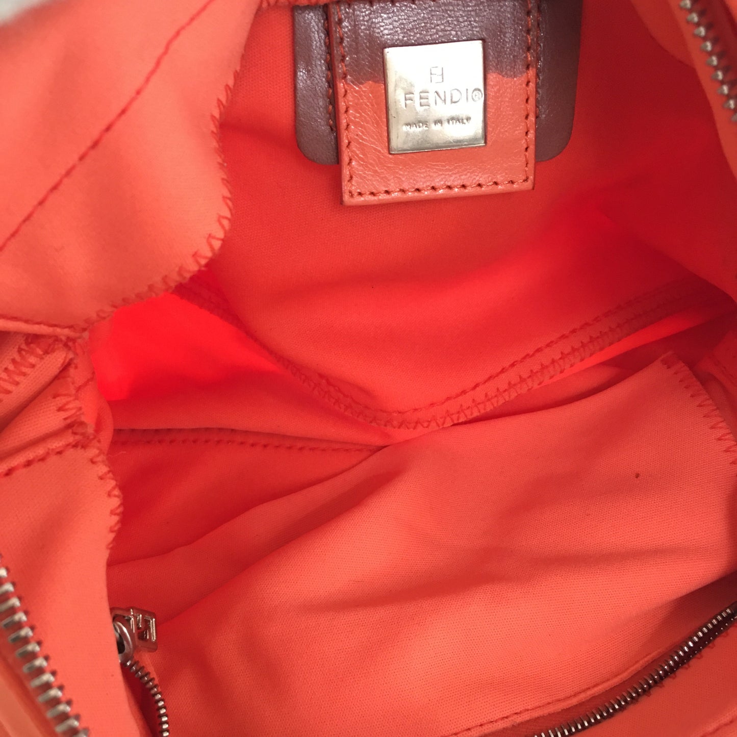 FENDI Shoulder Bag in Orange Fabric