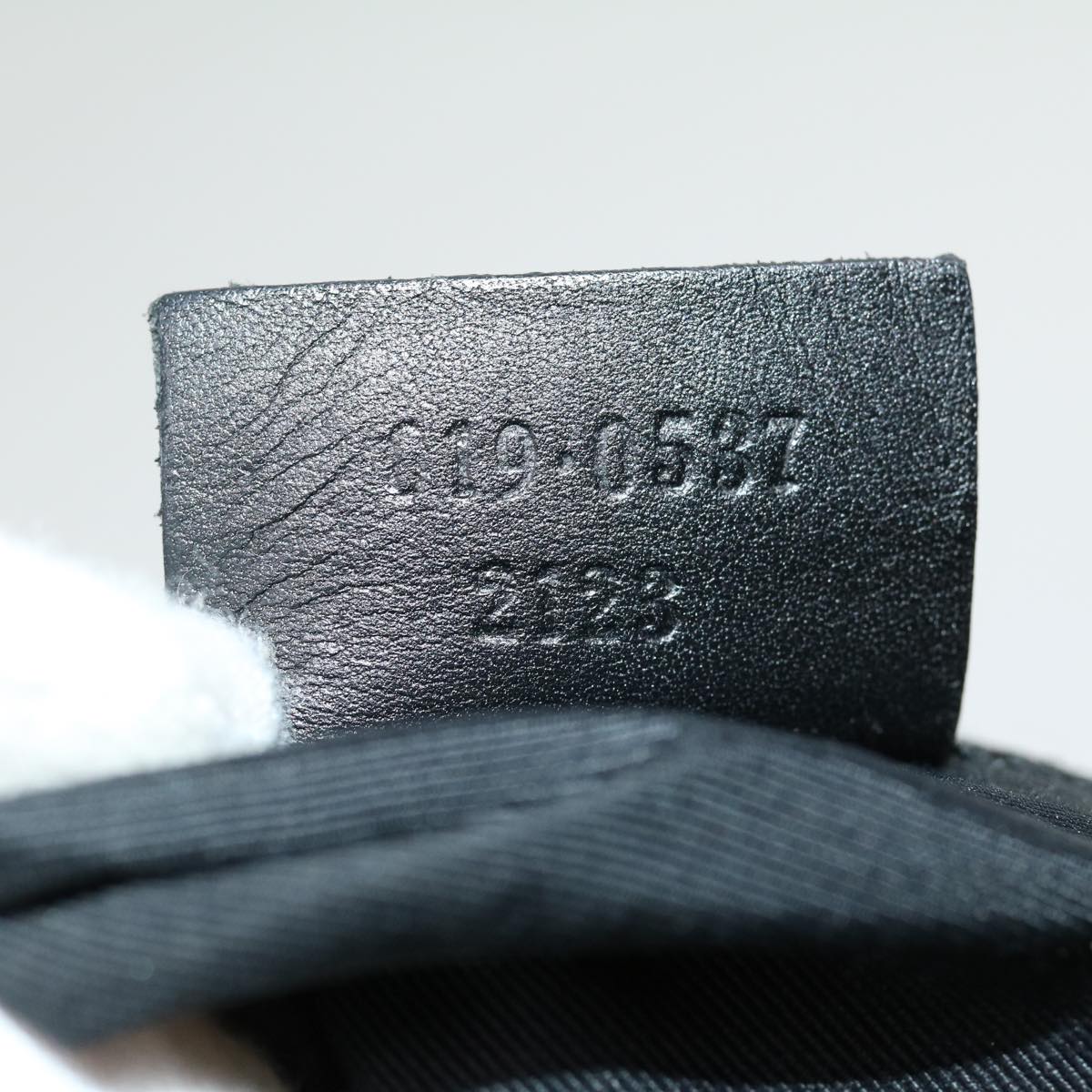 GUCCI GG Canvas Shoulder Bag Black  ki2082