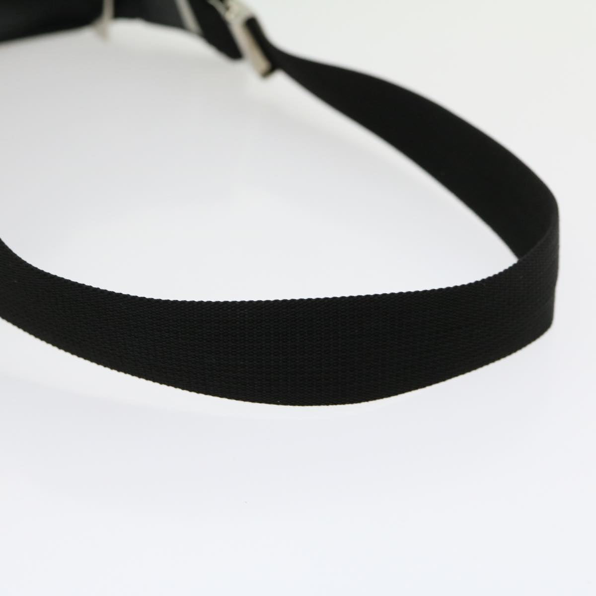 GUCCI GG Canvas Shoulder Bag Black  ki2082