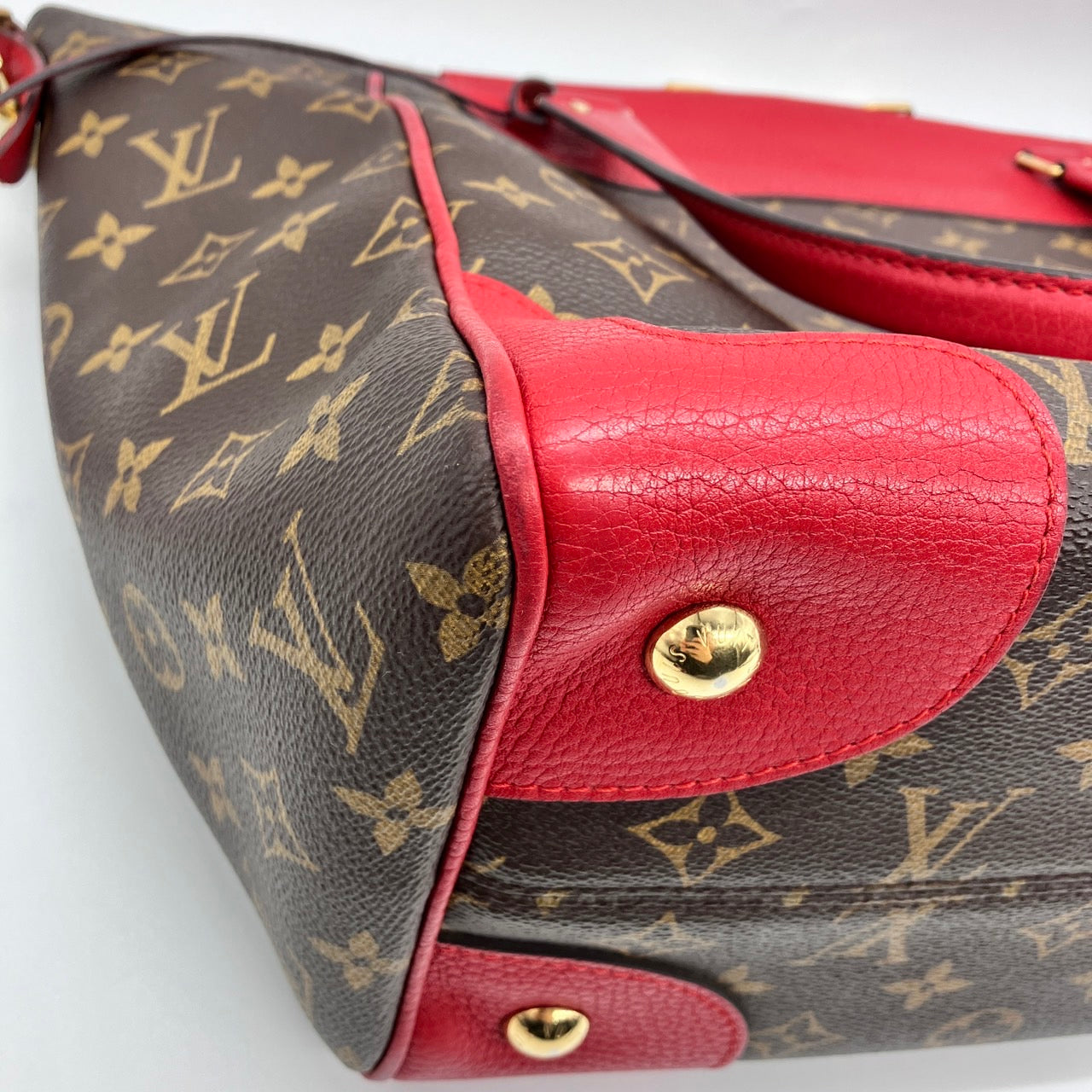 LOUIS VUITTON Estrella Shoulder bag