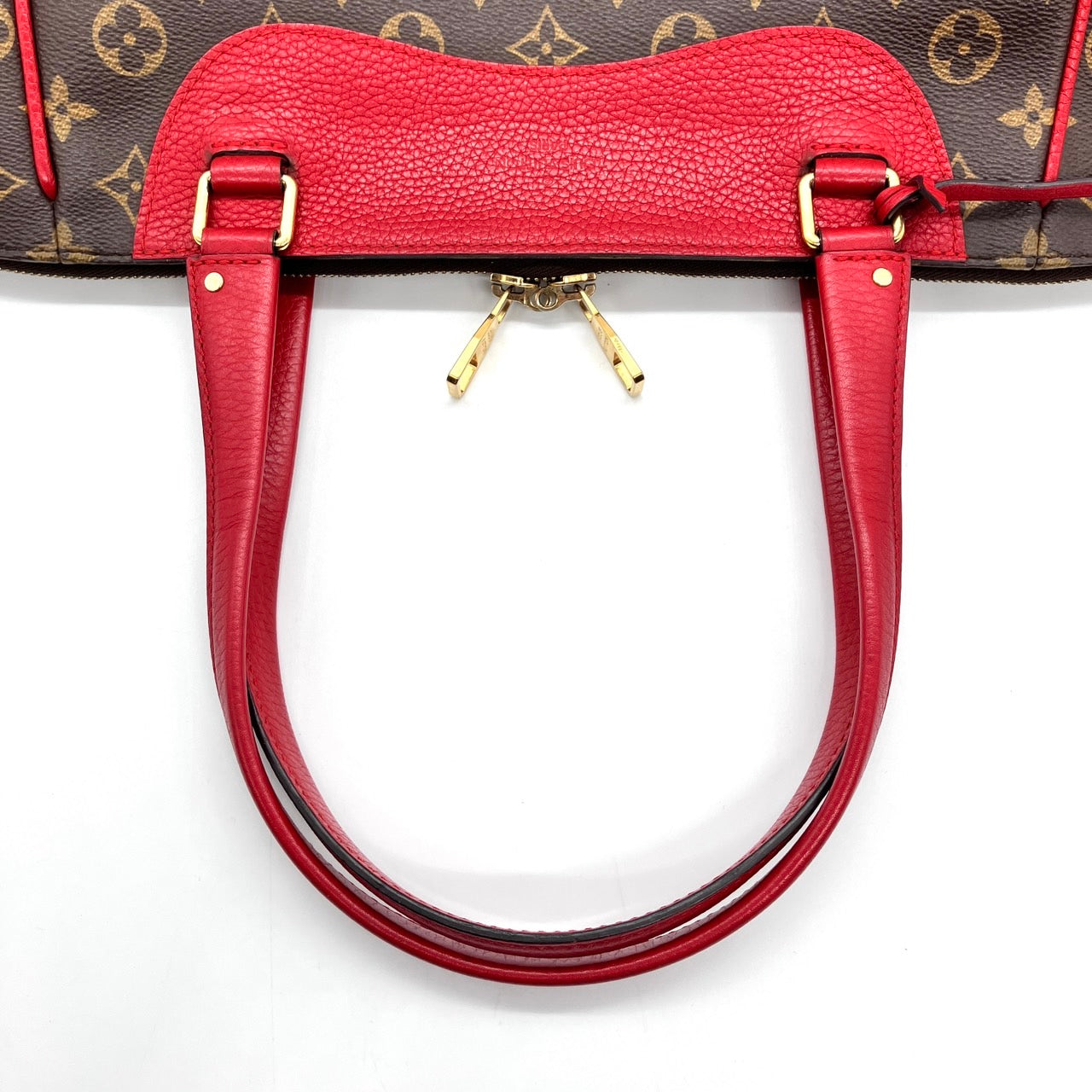 LOUIS VUITTON Estrella Shoulder bag