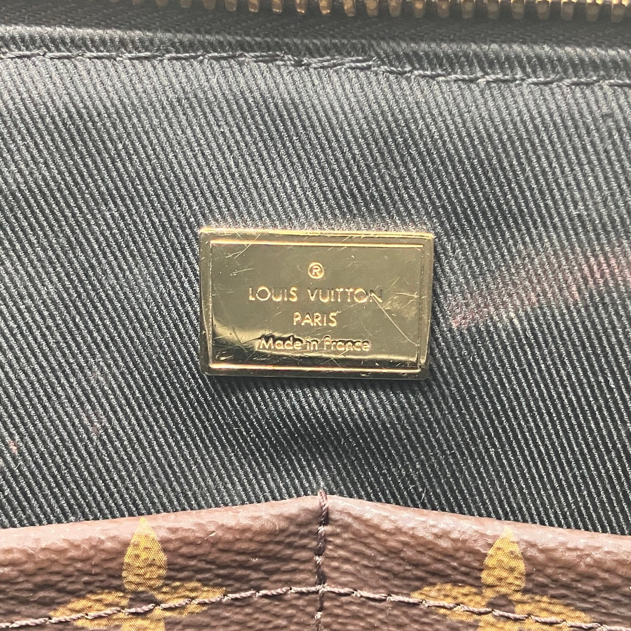LOUIS VUITTON Miroir