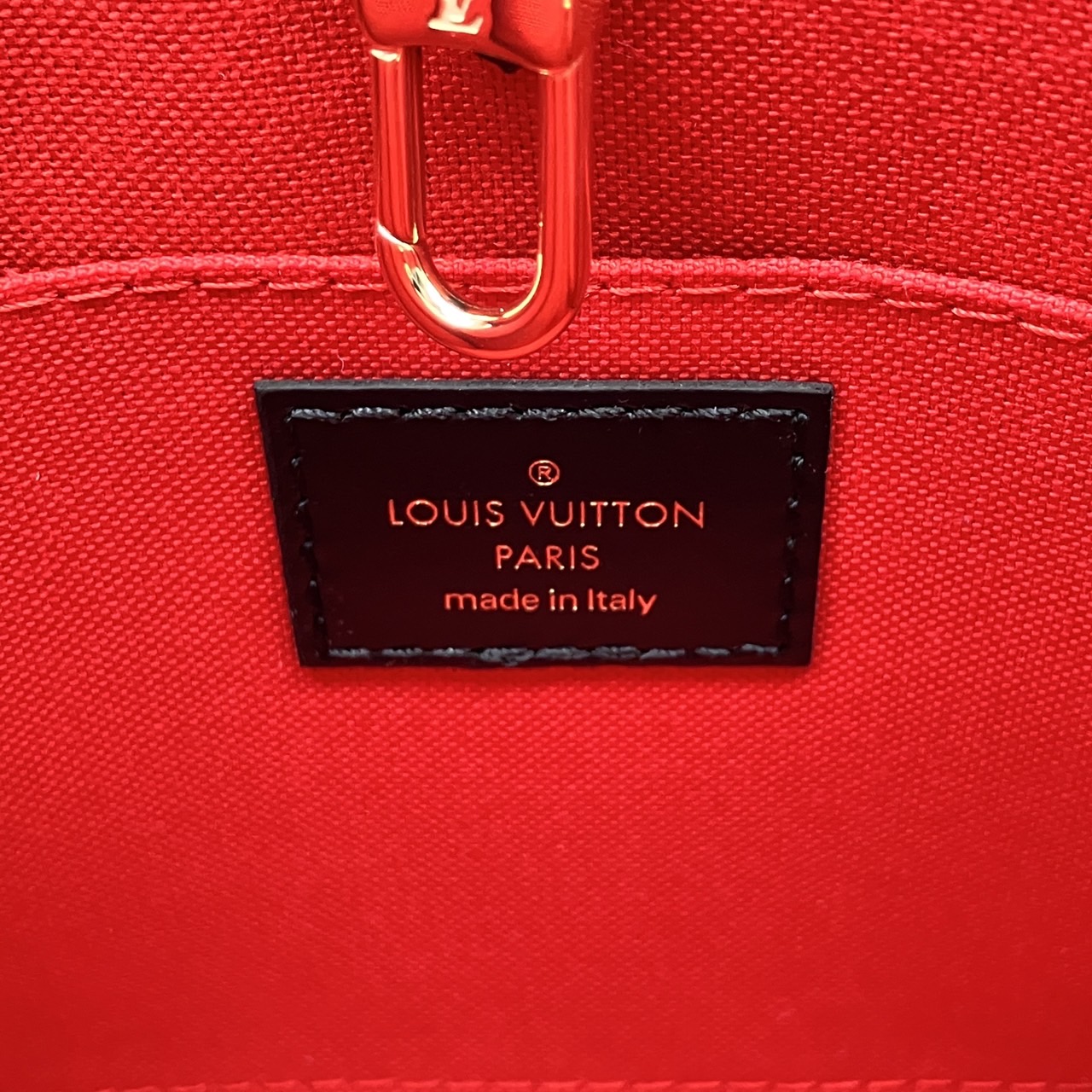 LOUIS VUITTON ON THE GO BB RFID