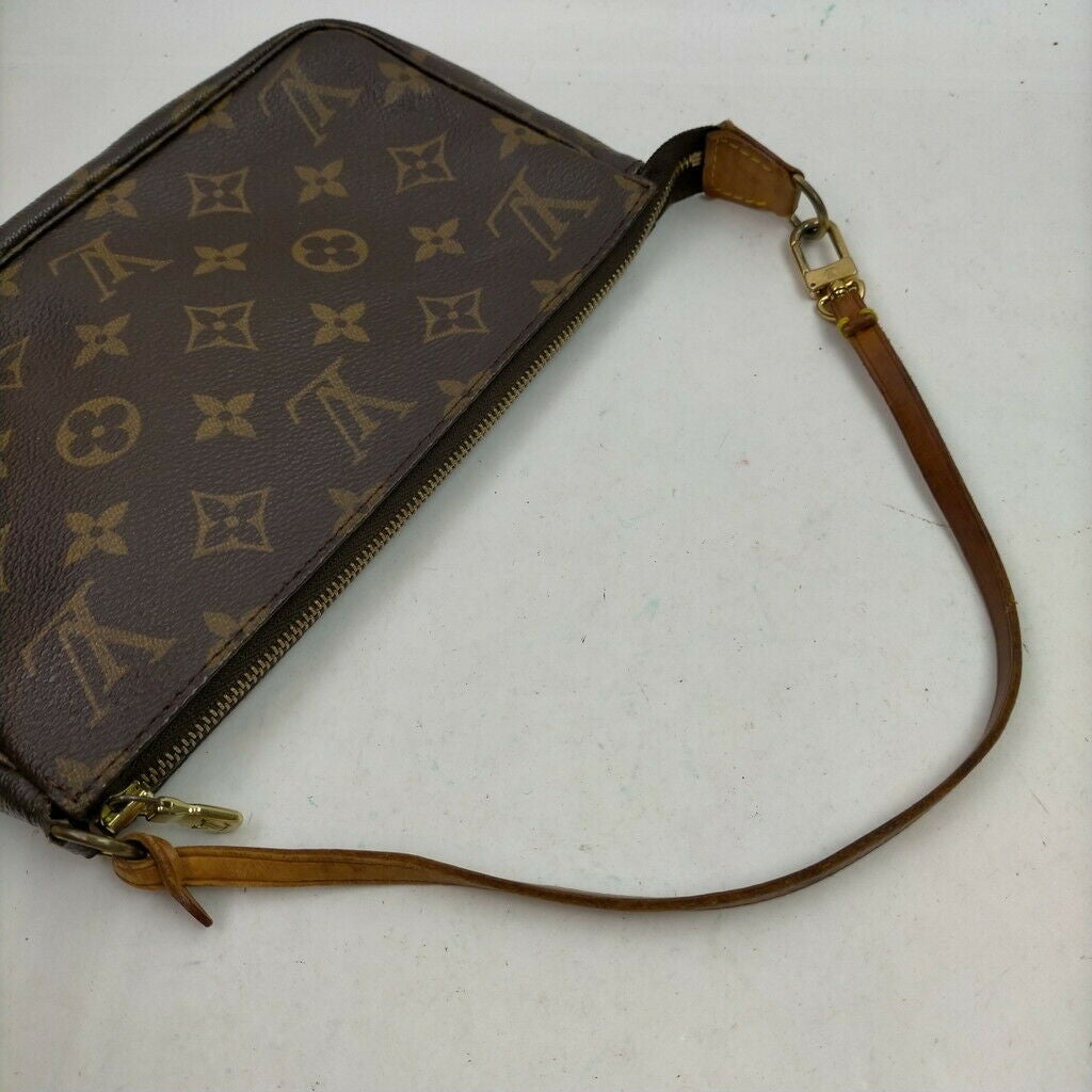 Louis Vuitton Pochette Browns Monogram Shoulder Bag