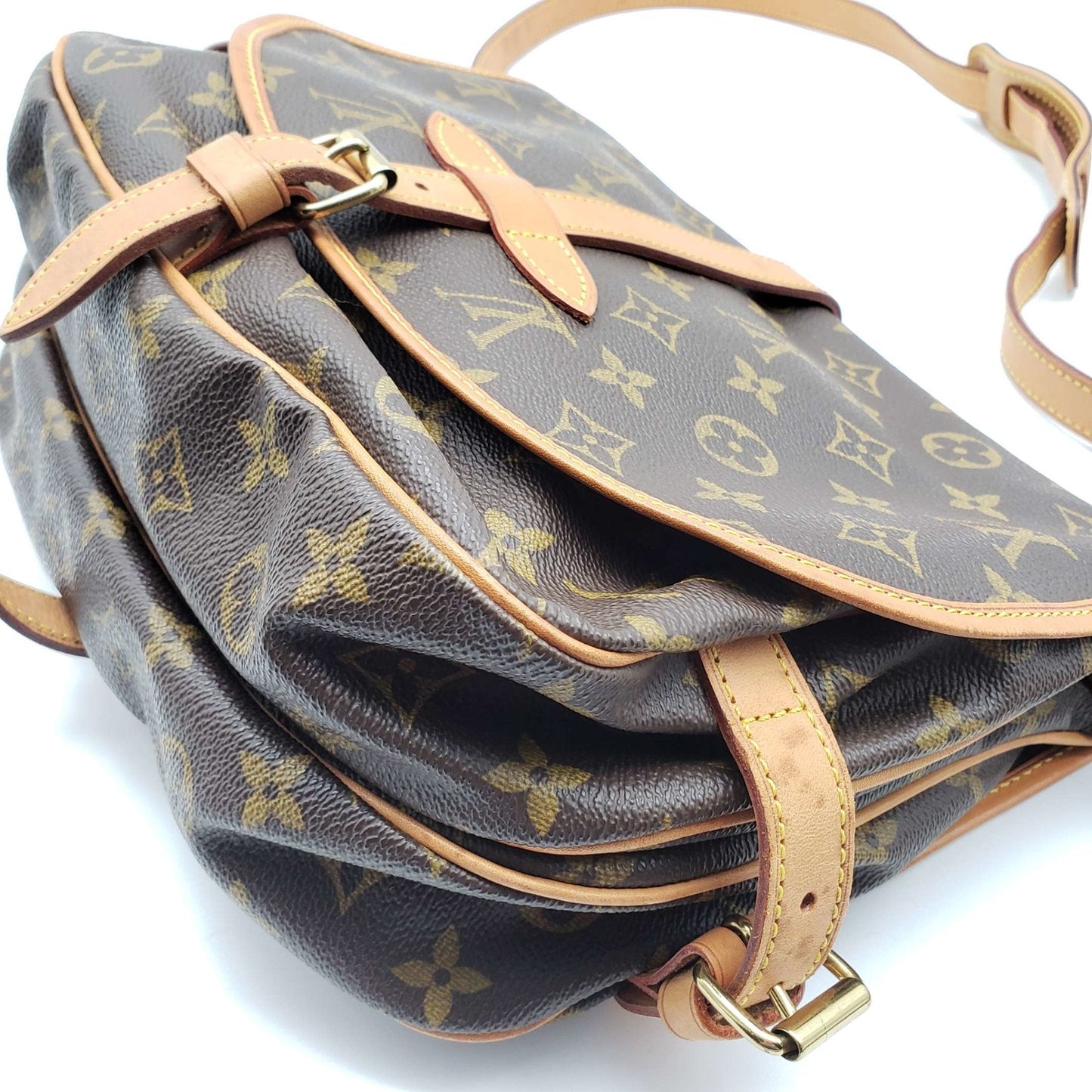 Louis Vuitton Saumur 30 Browns Monogram Crossbody