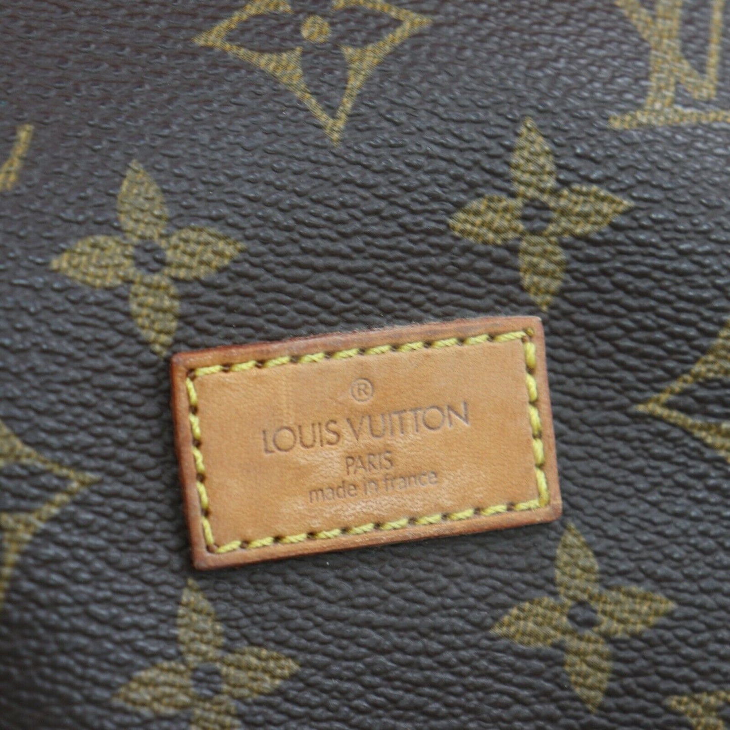 Louis Vuitton Saumur 30 Monogram Crossbody Bag