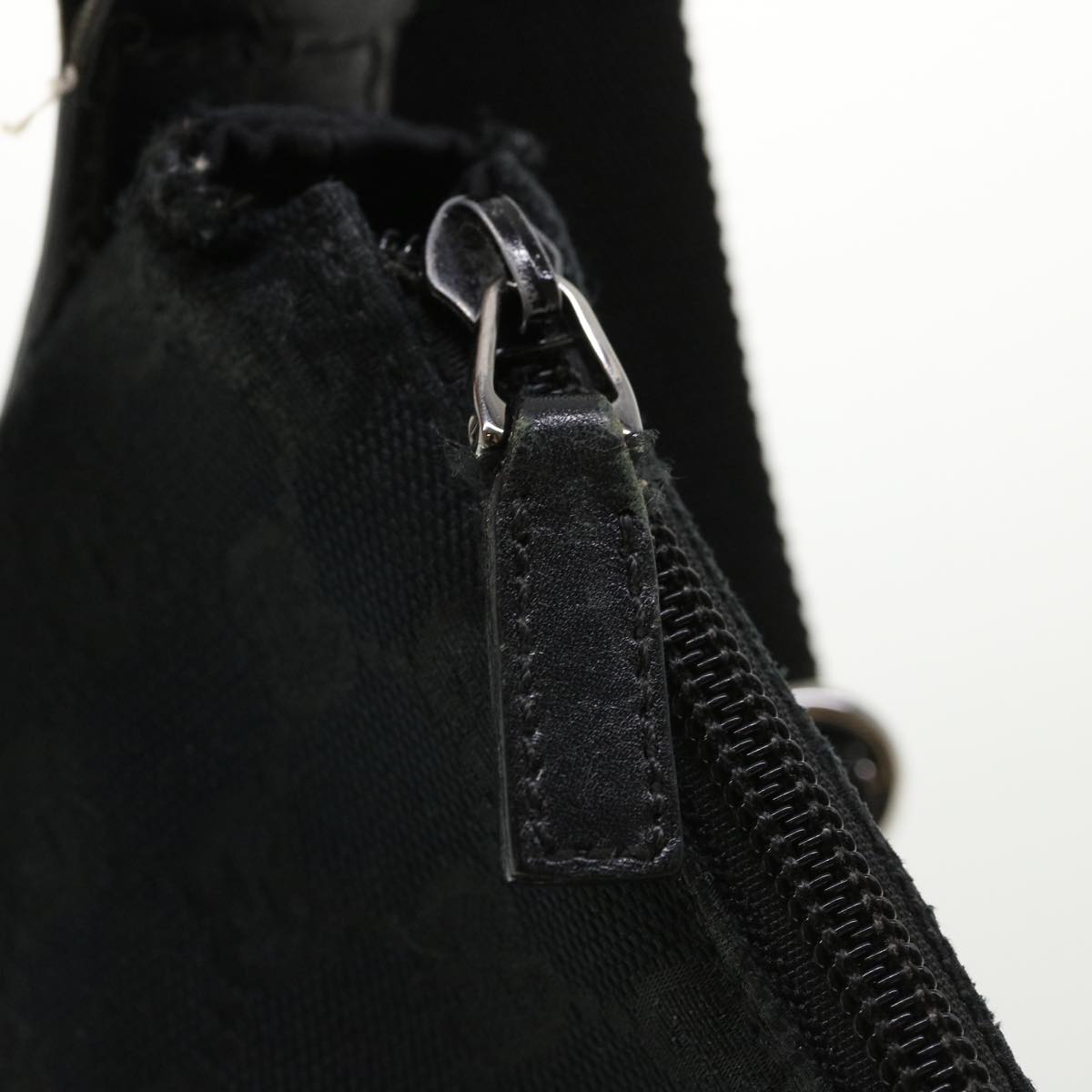 GUCCI GG Canvas Shoulder Bag Black 145857001013  tb425