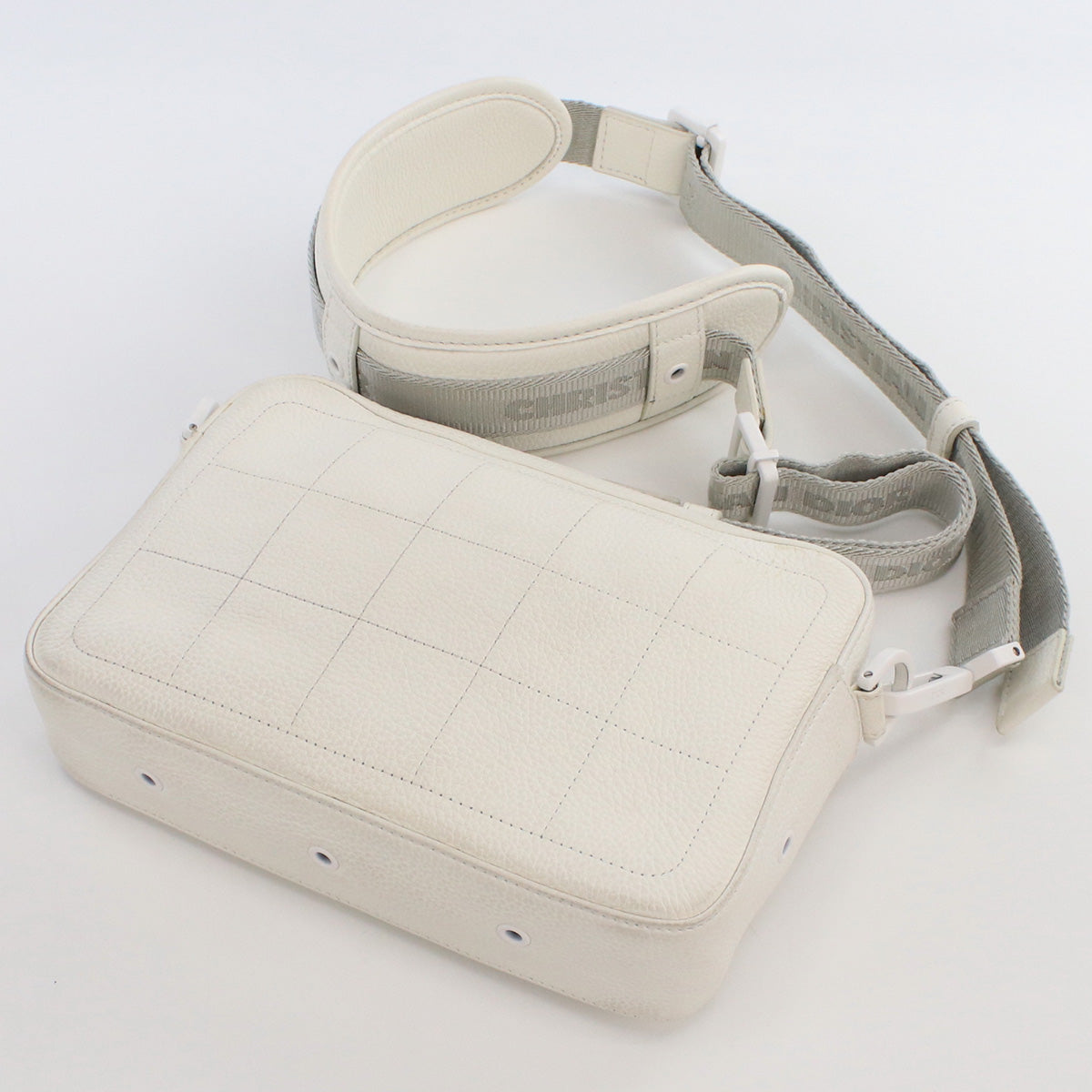 Christian Dior 1SFPO101YWM_H19E Shoulder Bag white leather