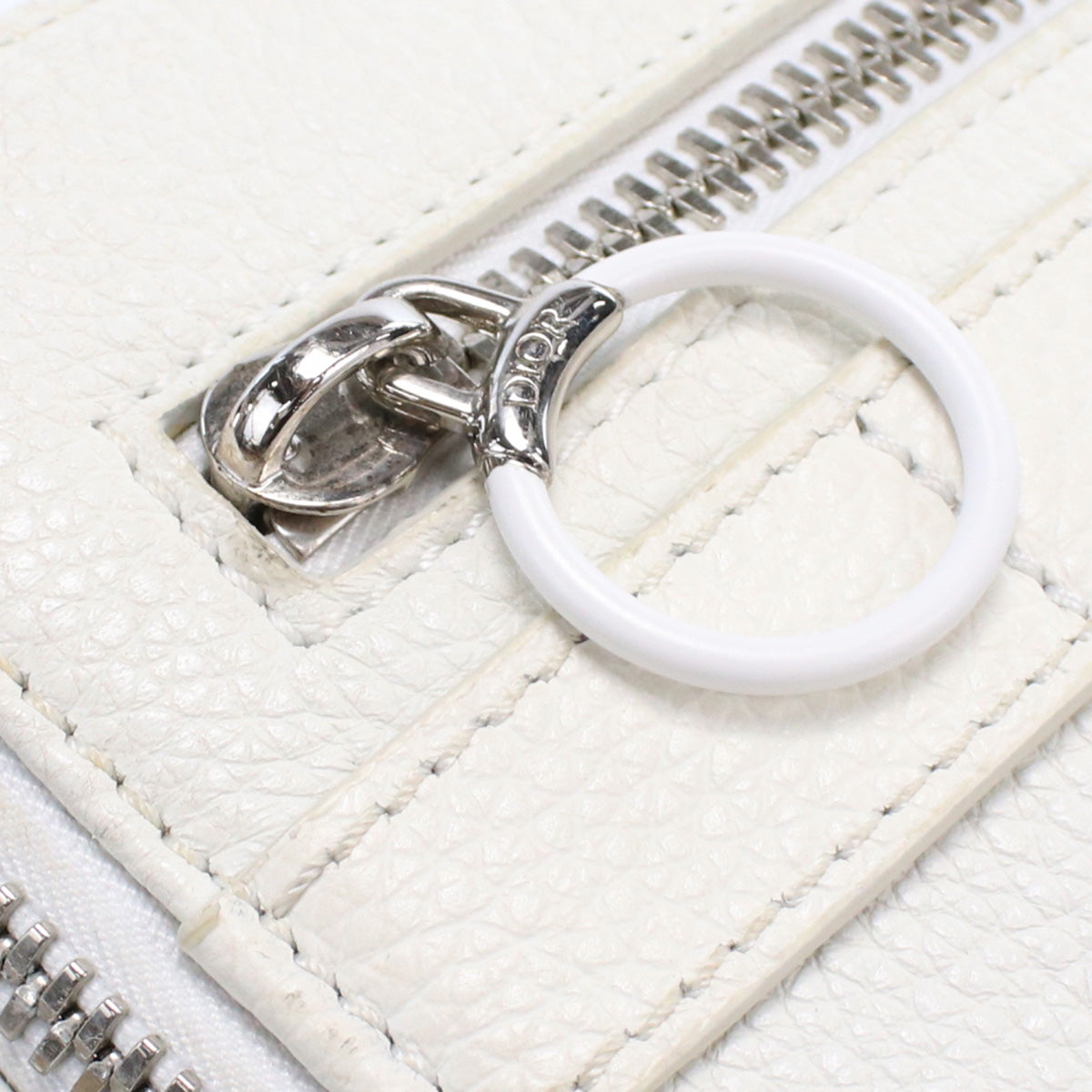 Christian Dior 1SFPO101YWM_H19E Shoulder Bag white leather