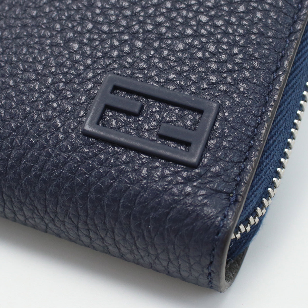 FENDI 7M0210 AGQZ Zip Around Wallet Purse Zip Around leather color navy unisex